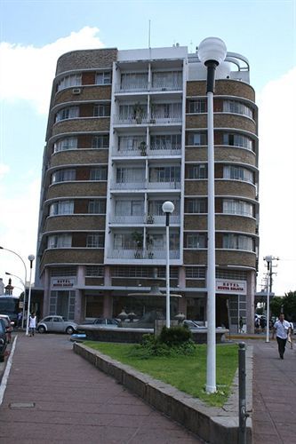 Oyo Nueva Galicia Hotel Guadalajara Exterior photo